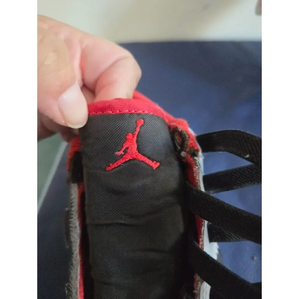 Nike Jordan Child Cement Grey Fire Red 